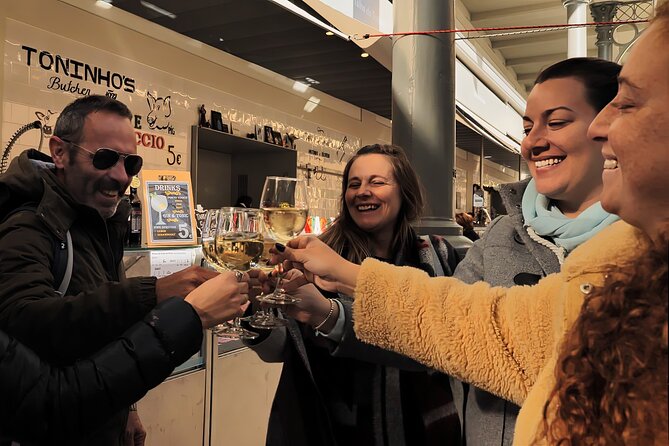 Porto Food Tour: 10 tastings at 5 restaurants & eateries - Starting at Capela das Almas on Rua de Santa Catarina