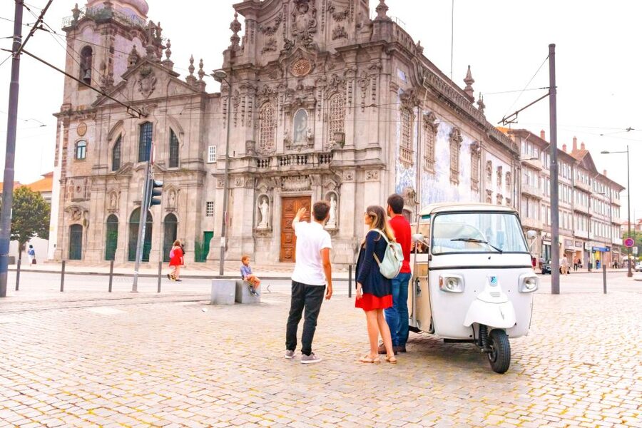 Porto: Full-Day Private Tuk Tuk Tour - Ribeira, the Douro’s Edge, and the Arrábida Bridge Moment