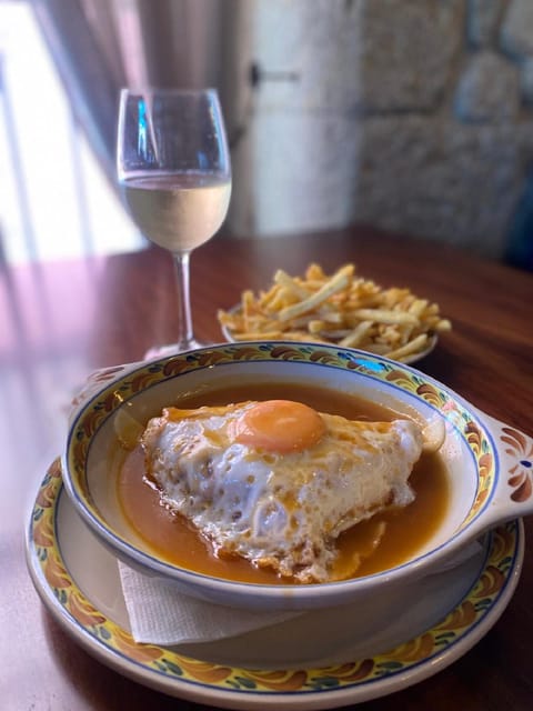 Porto Gourmet Private Food & Wine Tour with a Sommelière - Why Porto petiscos plus a real wine expert is such a smart combo