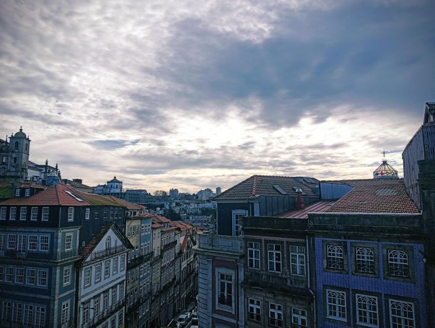 Porto: Guided Walking Tour - Dom Luís Bridge and the Ribeira finish, with Louis Bridge moments