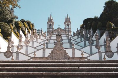 Guimaraes & Braga Small Group Tour with Lunch and Tickets