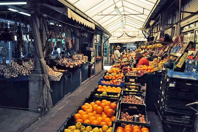 Porto Half-Day Private Tour with Tuk Tuk and Lello Bookstore - The pickup system that saves your afternoon