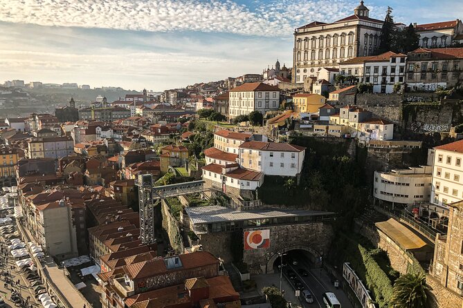 Porto Half Day Private Tuk Tuk Tour - Igreja de São Francisco and the baroque gold effect