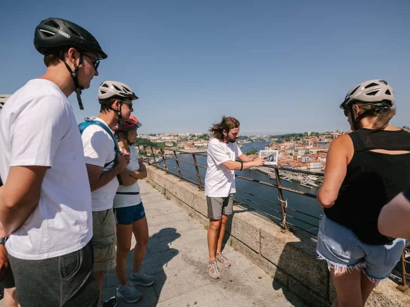Porto: Highlights in 3 Hours E-Bike Tour - Clérigos Tower and Palácio de Cristal Gardens: Hills, Views, and a Smooth Ride Up