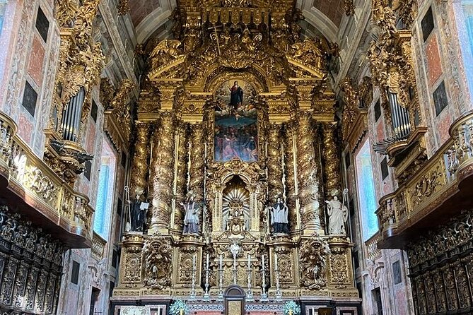 Porto Highlights: The best of Porto City Walking Tour - Capela das Almas, Rua de Santa Catarina, and São Idelfonso
