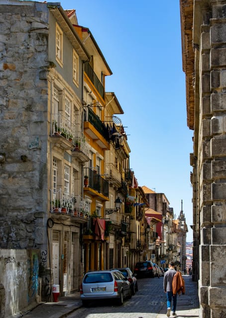 Porto: Historic Highlights Guided Walking Tour - São Bento Station Tiles by Jorge Colaço: The Stop Everyone Should See