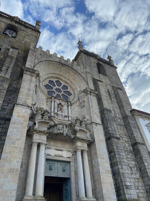 Porto: Historical Center Walking Tour - Getting oriented fast in Porto’s historical center