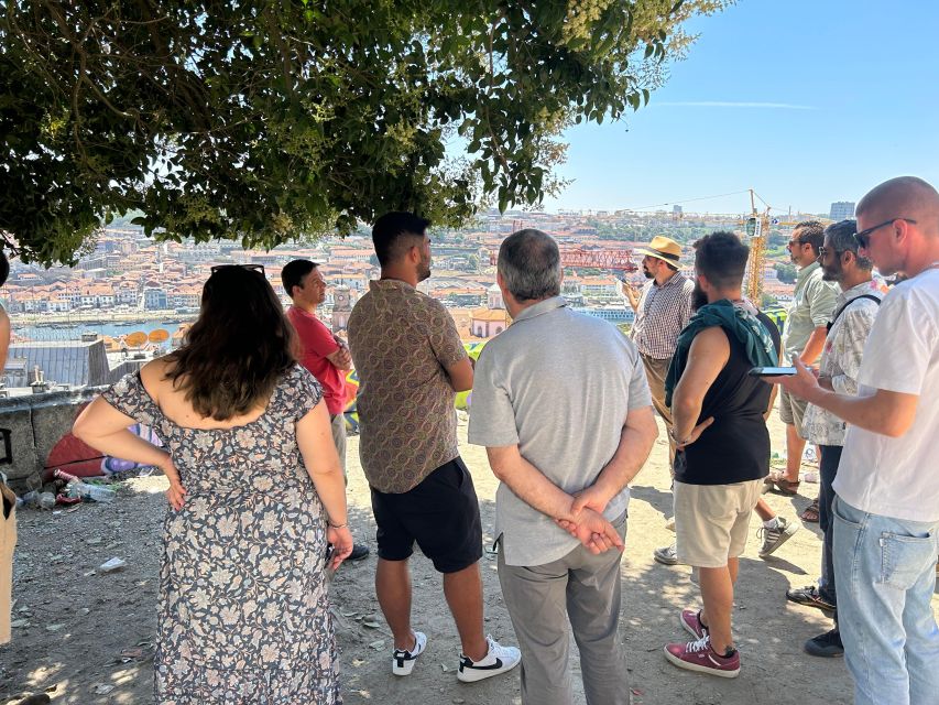 PORTO: Historical Walking Tour - Sé neighborhood lanes, old stone, and the feeling of getting oriented