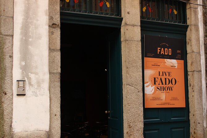 Porto: Live Fado with a Glass of Port Wine at Casa do Fado Sé - Entering the 18th-century room in Porto’s historic center