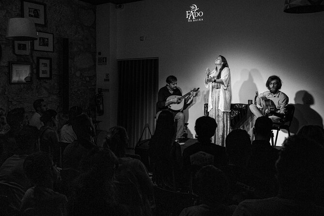 Porto: Live Portuguese Fado Experience with Port Wine - One Hour, Three Flavors of Fado (Plus Port)