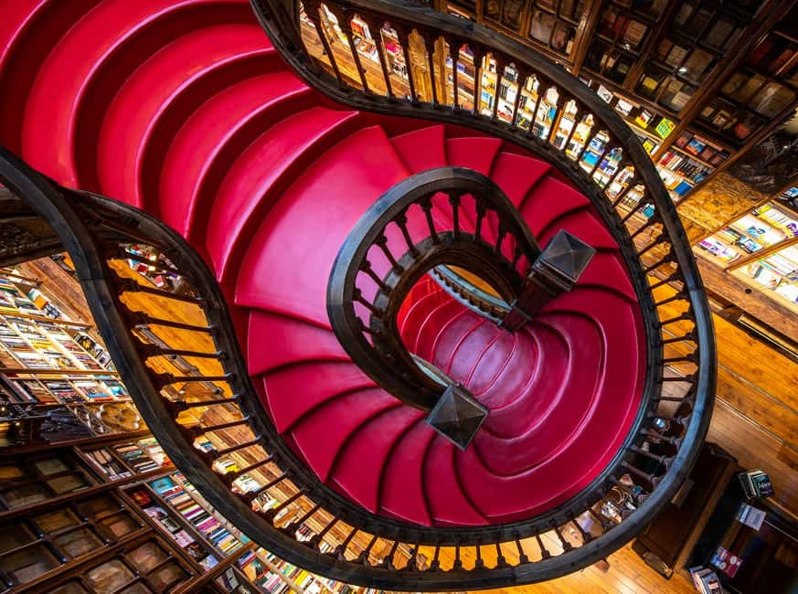 Porto: Livraria Lello Entry Ticket & Foundation Option - Timing and Crowds: When to Go for a Better Flow