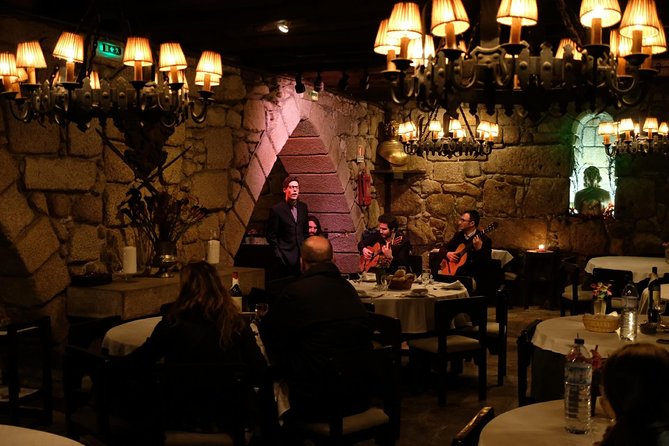 ️Porto Moonlight Walk & Fado Dinner ️ - Porto as a UNESCO World Heritage setting, experienced in motion