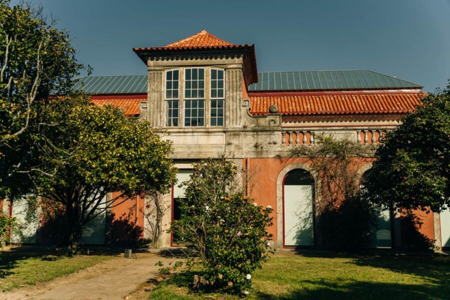 Porto: National Museum Soares dos Reis E-Ticket & City Tour - Where Is the Porto National Museum Soares dos Reis, and How Do You Get There?