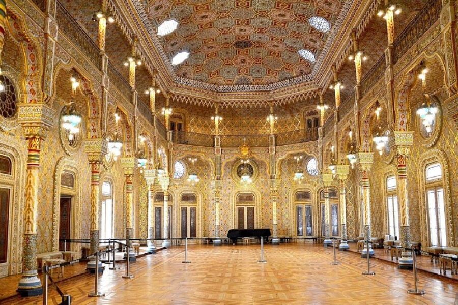 Porto: Old City and Monuments Tour - The old-city walk in Porto’s World Heritage core
