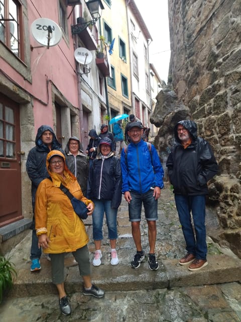Porto - Old Town Tour with an official guide - Vitória and the old Jewish quarter: where the lanes narrow for a reason