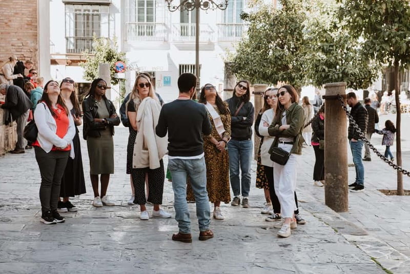 Porto "Old Town" Walking Tour with river cruise - Starting at the Portuguese Centre of Photography, then stepping into Old Porto