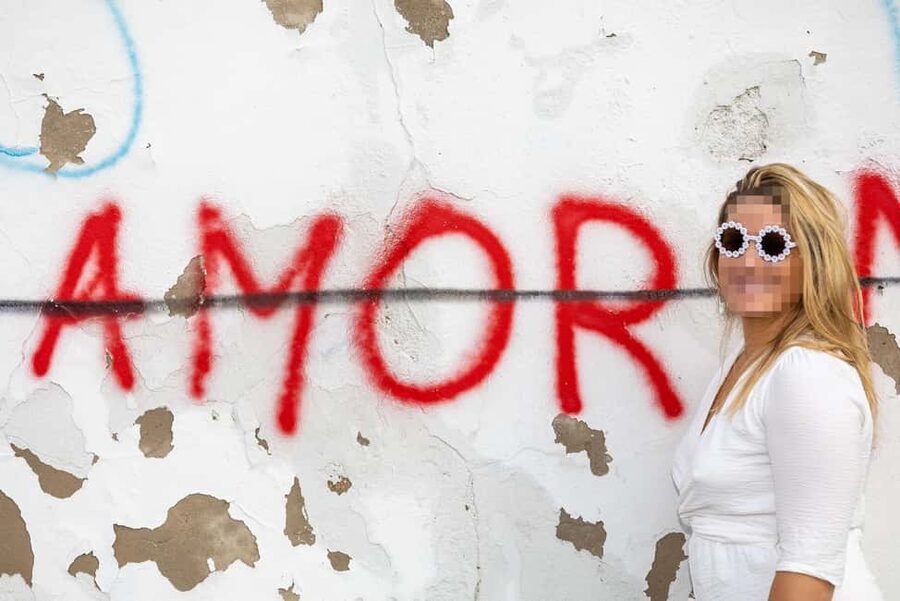 Porto: Photo sessions in Porto city for groups or individuals. - From Sé do Porto to Ribeira: A Real-World Photo Walk