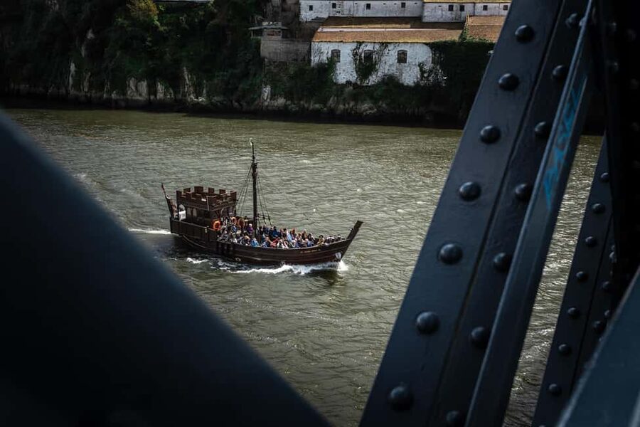 Porto: Pirate Ship Cruise on the Douro River - Pet-Friendly and Family-Friendly, Without Making It Awkward