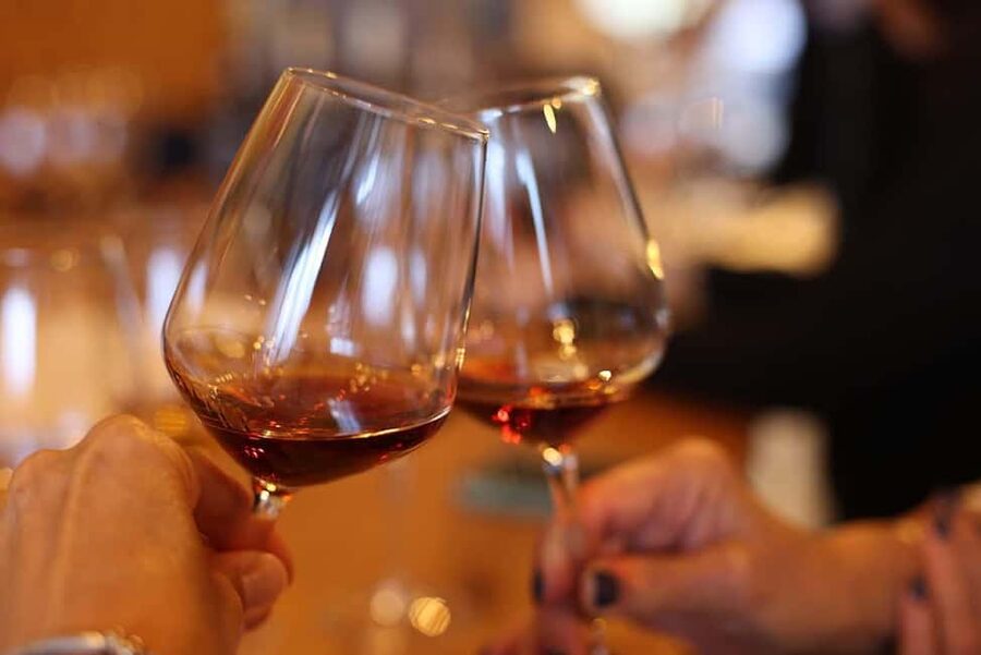 Porto: Port Wine Tasting – 1-Hour Masterclass with Sommelier - Key highlights worth your attention