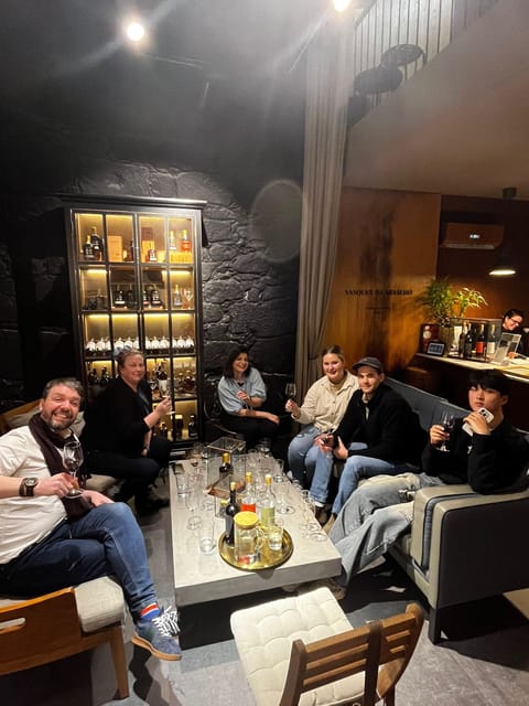 Porto: Port Wine Tour with 7 Port Tastings - Weather and pacing: what happens when it rains