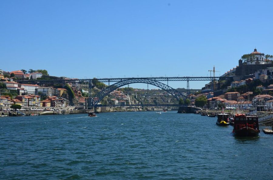 Porto: Porto Bike or E-Bike Atlantic Route - Your guide: local stories that make the route feel personal