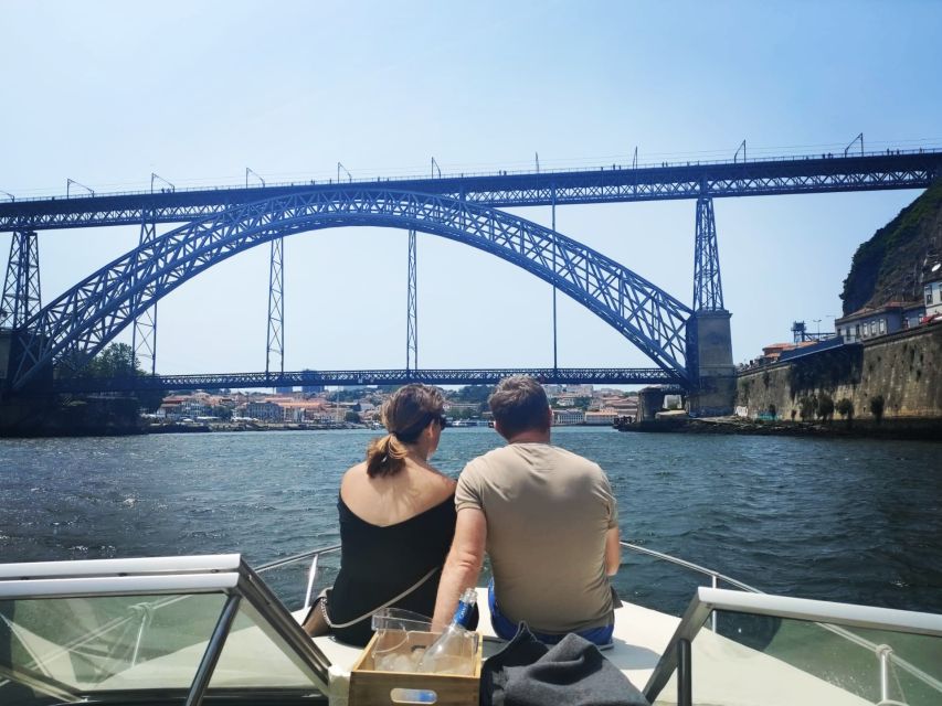 Porto:Private Boat Tour 6 Bridges group price up to 6px - Who This Private Boat Tour Suits Best