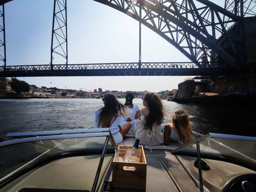 Porto:Private Boat Tour 6 Bridges group price up to 6px - Porto Private Boat Tour: The Six-Bridge Route That Feels Just for You