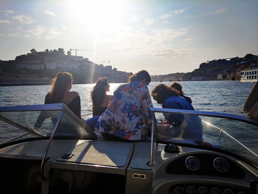 Porto:Private Boat Tour 6 Bridges group price up to 6px - Price and Value for a Group of Up to 6