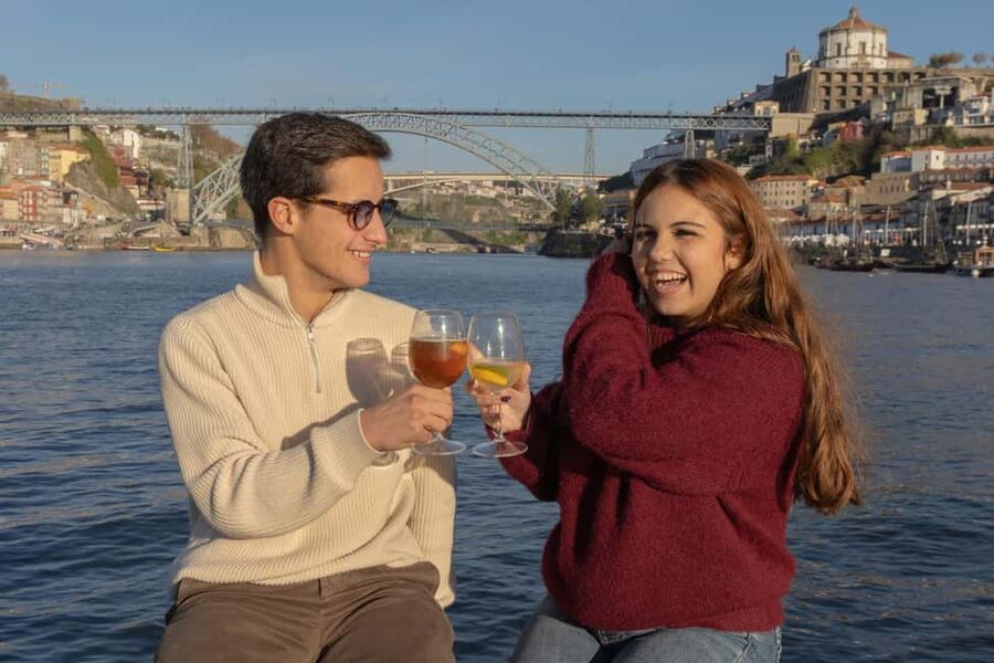 Porto: Private Douro River Cruise – 6 Bridges & Sunset - Should you book this 6-bridges sunset cruise with AlmaDouro?