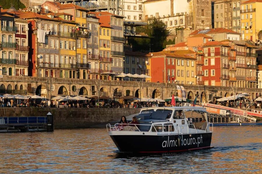 Porto: Private Douro River Cruise – 6 Bridges & Sunset - Why privacy on a small boat changes the whole experience