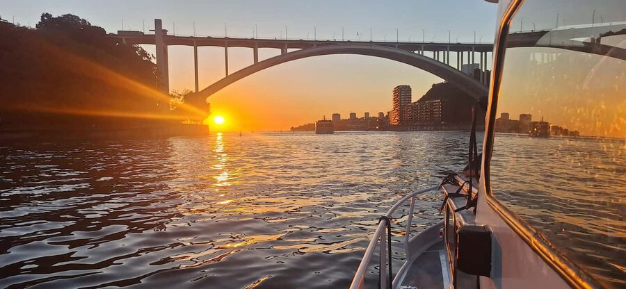 Porto: Private Douro River Cruise – 6 Bridges & Sunset - Getting there: Douro Marina, Pontoon C gate (Afurada)