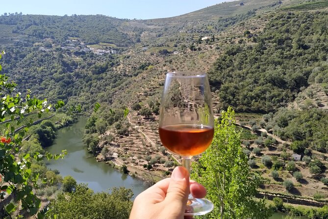 Porto: Private Douro Valley All Inclusive: Tastings, Lunch & Boat - Sabrosa country house lunch, plus wine and port tastings