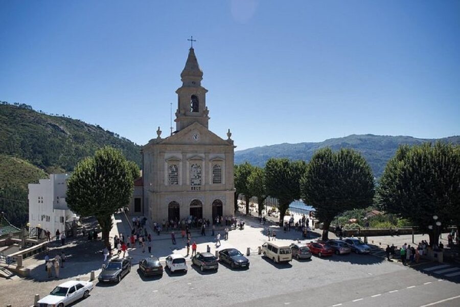 Porto: Private Gêres National Park Tour - Vila do Gerês Stop: Why Town Time Completes the Park Day