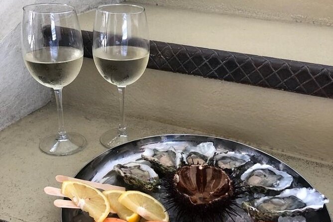 Porto Private Gourmet Food & Wine Historic Tour with a Sommelière - Key points before you go