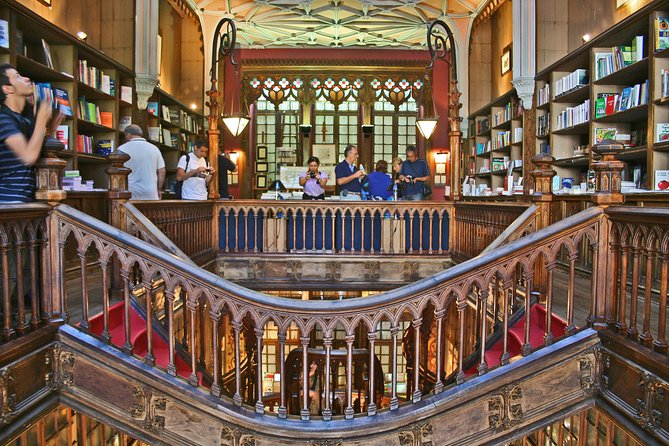 Porto: Private Guided Walking Tour - The cathedral and the Clérigos area: why the guide’s “explanations” matter