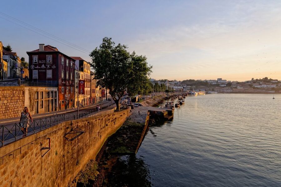 Porto Private Half Day Walking Tour: Cruise & Wine Tasting - The Douro on a Rabelo boat: a classic Porto view with real working-boat roots