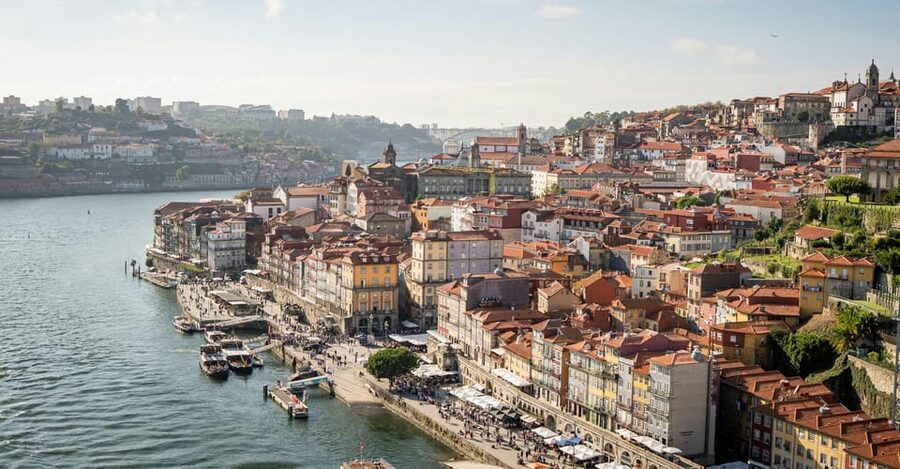 Porto: Private Historical Walking Tour with Local Guide - Key highlights and why they matter