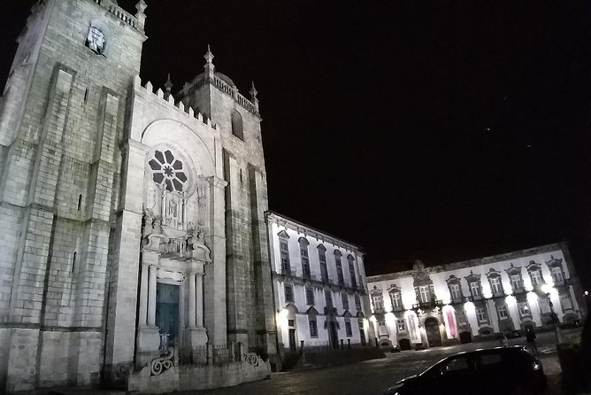 Porto private night Tour, discover the most iconic attractions - Mercado do Bolhão after dark, and why it matters