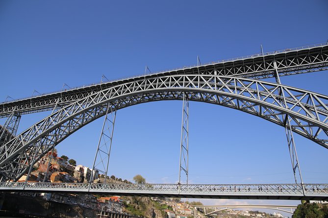 Porto: Private tour in the Douro (1 to 4 people) on a boat just for you - Freixo Marina Start: The Smooth Way to Begin