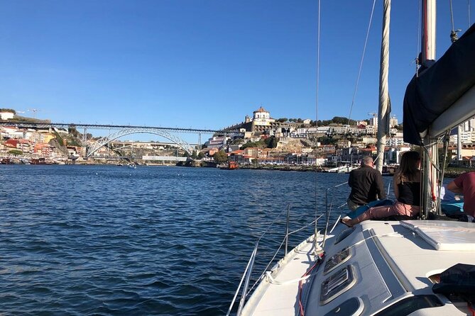 Porto, Private Tour in the Douro and Sea or Sunset - Dom Luis I Bridge: the icon you actually see in motion