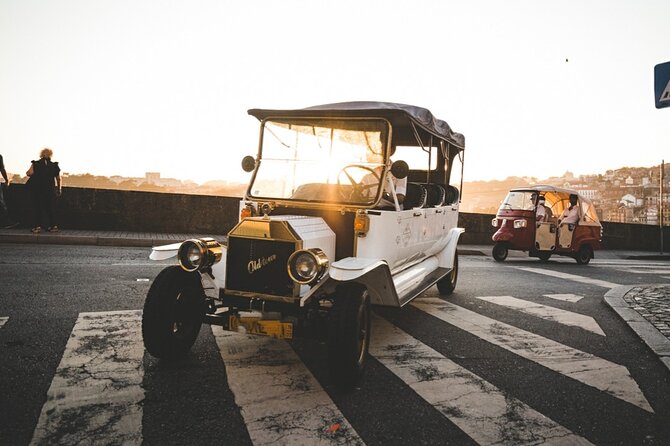 Porto : Private Tour of the Historic City in a Classic Ford T - Stop 1 at Mosteiro da Serra do Pilar: free admission, big Porto views