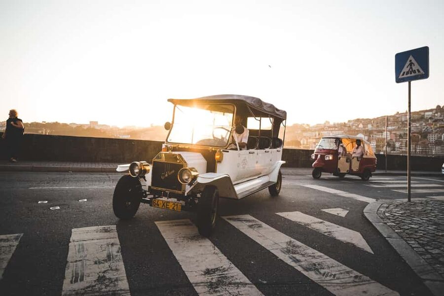Porto: Private Tour of the Historic City in a Ford T Car - The 1920 Ford T replica is not just for photos