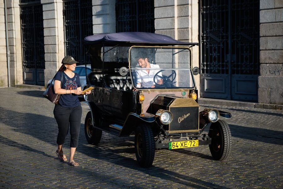 Porto: Private Tour of the Historic City in a Ford T Car - Serra do Pilar climb: where Porto finally feels big