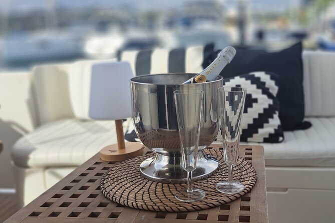 Porto: Private Tour on a Luxury Yacht on the Douro River - Price and value: what you’re really paying for