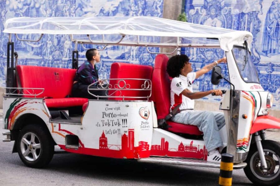 Porto: Private Tuk Tuk Tour in Porto's Historic Center - Why a private tuk tuk is such a smart Porto shortcut