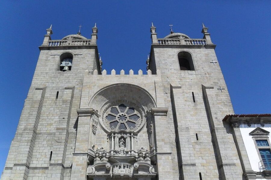Porto Private Walking Tour with Fast Track to Lello - Aliados and Porto’s civic center, with D. Pedro IV in view