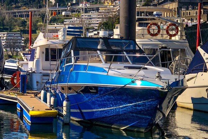 Porto: Private Yacht Cruise with Local Wine, Snacks and 6 Bridges - Why a private Douro yacht is one of the smartest ways to see Porto