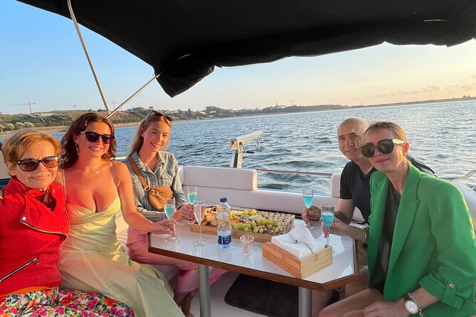 Porto: Private Yacht Cruise with Local Wine, Snacks and 6 Bridges - Wine and snacks, and how the food pacing actually feels on board