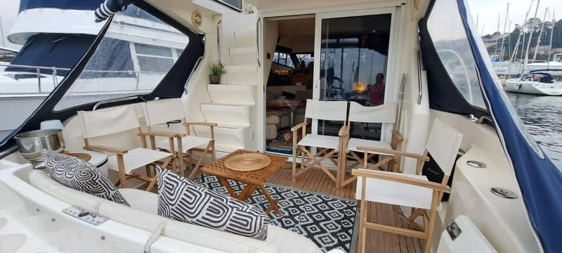 Porto: Private Yacht Tour on Douro River - up to 12 people - From Marina da Afurada to Porto and Gaia, in Just Two Hours