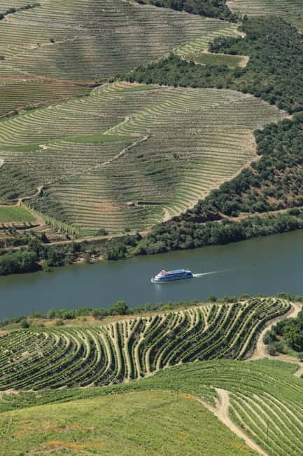Porto/Regua/Porto (and reverse): Douro River Cruise + Lunch - Should you book this Douro River Cruise + Lunch?